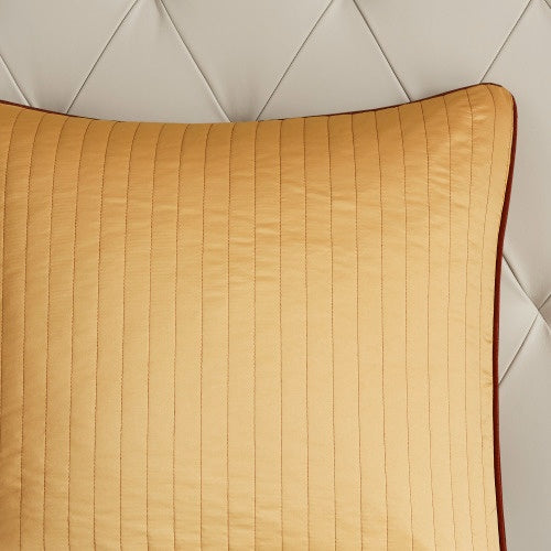 Cotton bed linens and a twelve-piece comforter set